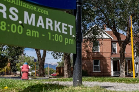 Pet Friendly-Parkside- Downtown Salida House in Salida