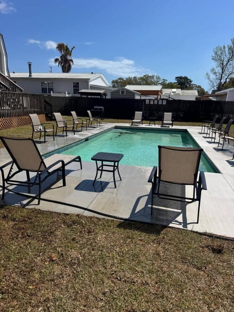 Private Villa for Family and group getaway + pool House in Garden City