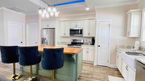 Little River Beautiful new Amazing house House in Little River