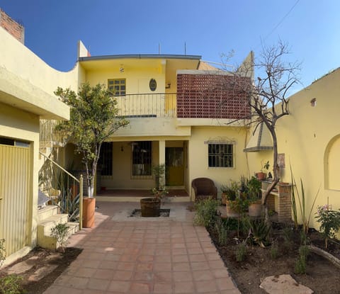 Property building, Balcony/Terrace, Garden view