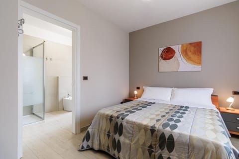 Bed, Bathroom, Bedroom
