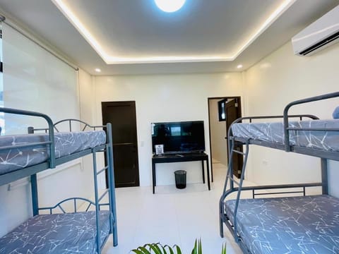 Bed, Bedroom, bunk bed, air conditioner
