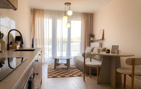 Communal lounge/ TV room, Kitchen or kitchenette, Living room, dishwasher, stove, kitchen
