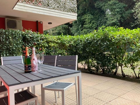 Garden, Garden view