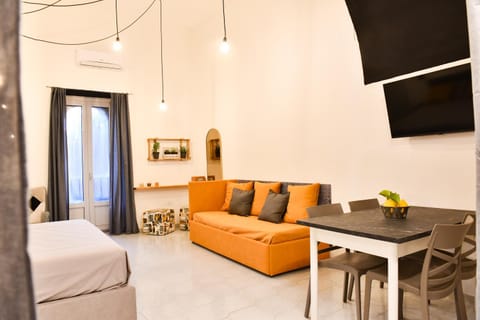 Living room, Dining area, Bedroom