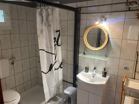 Port Rooms Pet Friendly Bed and Breakfast in Thasos