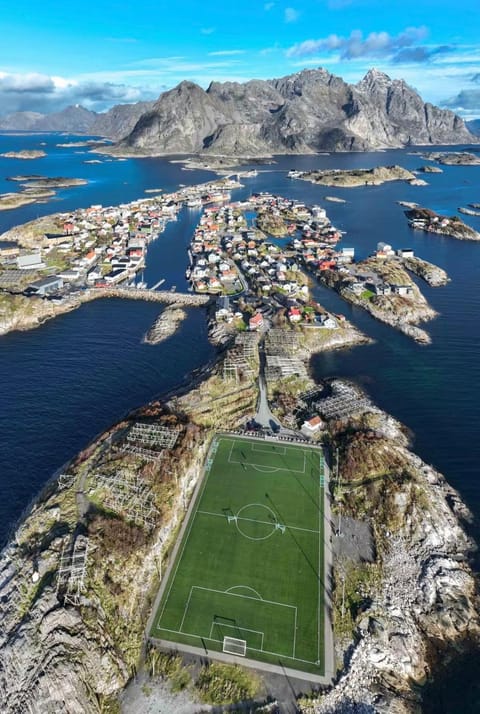 Helt NY Leilighet med Havet som Nabo Apartment in Lofoten