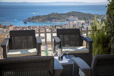Garden, City view, Sea view