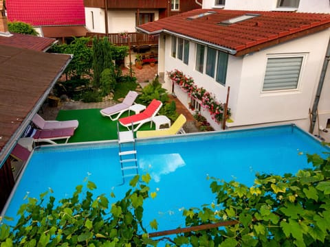Pool view, Swimming pool
