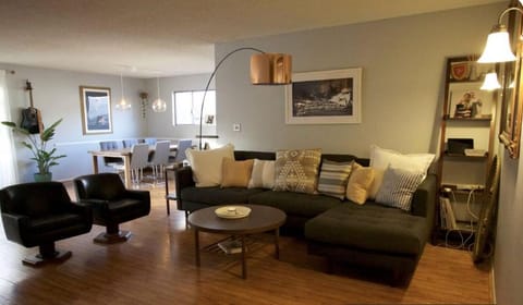 Spacious 3-Bedroom Condo with Panoramic City Views Apartment in West Hollywood