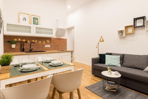 Kitchen or kitchenette, Living room, Dining area