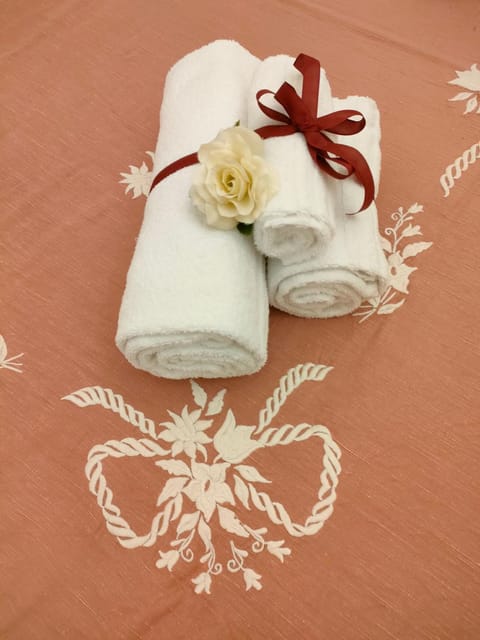 Bed, Decorative detail