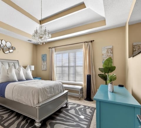 Master Suite with Private Jacuzzi Tub Vacation rental in McDonough