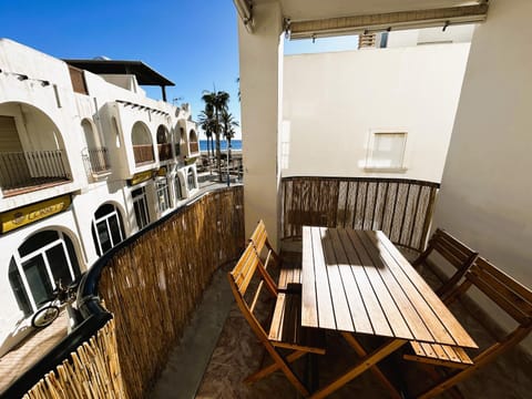 View (from property/room), Balcony/Terrace