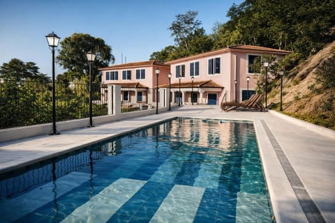 Property building, Swimming pool