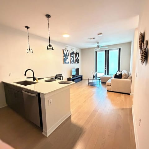 Kitchen or kitchenette, Living room