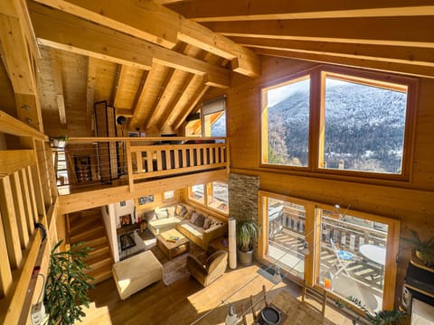 Living room, Seating area, Mountain view
