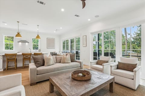 145 Shell Midden Lane. House in South Forest Beach