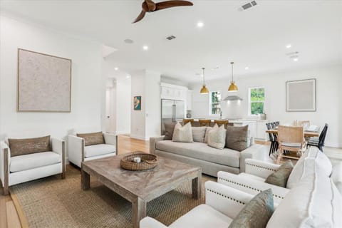 145 Shell Midden Lane. House in South Forest Beach