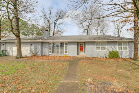 Mountain-View Ozarks Home Near Eureka Springs House in Table Rock Lake