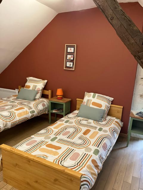 Bed, Bedroom