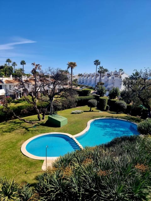 Garden, Pool view, Pool view, Swimming pool, Swimming pool