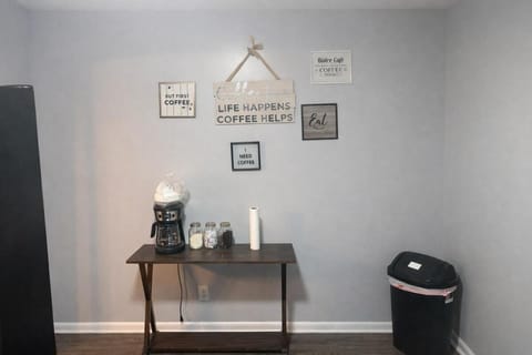 3 bedroom 2 bath private home in Quiet nice Neighborhood House in Dothan