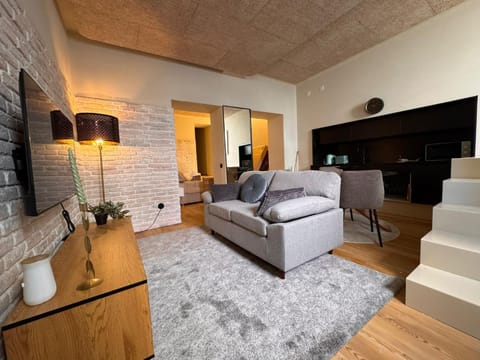 Communal lounge/ TV room, Living room