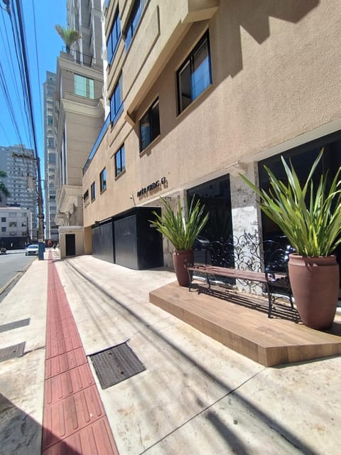Property building, Day, Street view