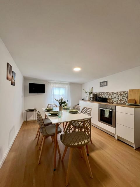 Kitchen or kitchenette, stove, kitchen