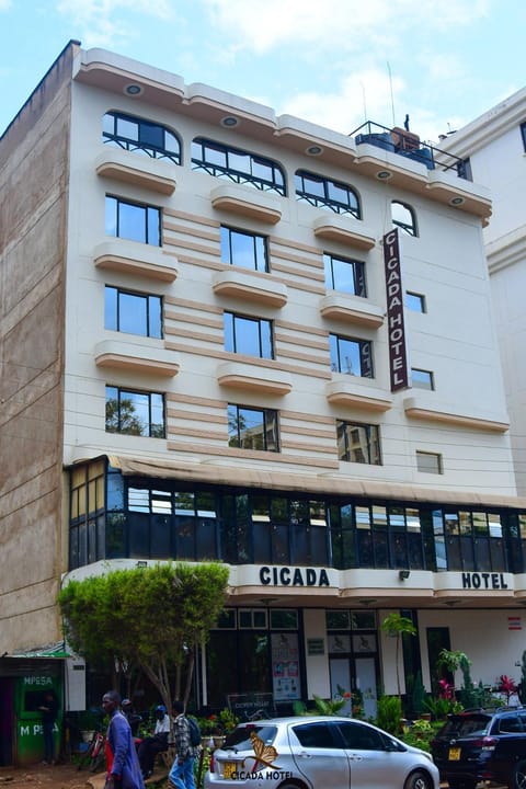 Property building, Location