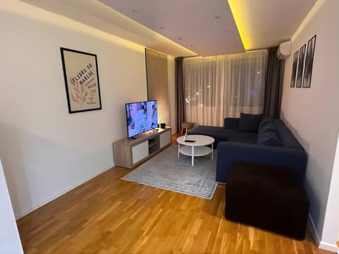 Dvor Center Apartment,14th Floor City View Apartment in Sarajevo