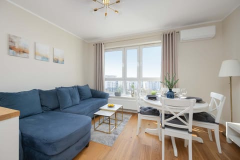 Living room, Seating area, Dining area, air conditioner