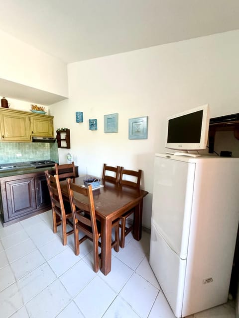 Casa vacanza a 300mt dalla spiaggia House in San Teodoro