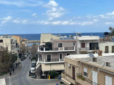 Moutsani Family Home Apartment in Chania