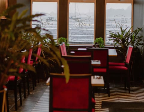 MacDonald Arms Hotel Hotel in Scotland