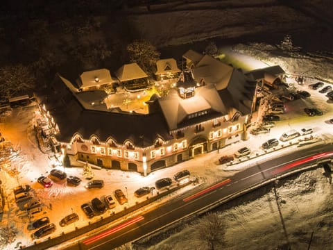 Property building, Night, Bird's eye view, Winter