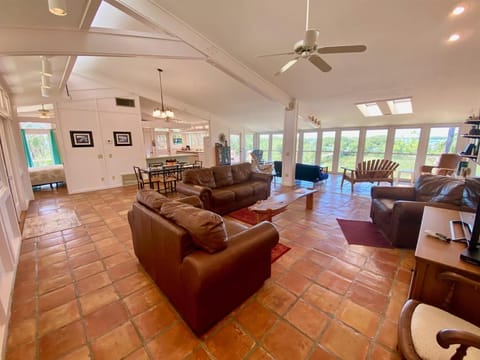 Heron Lane - Secluded, Waterfront, Incredible View House in Cedar Key