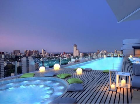 Hot Tub, Swimming pool