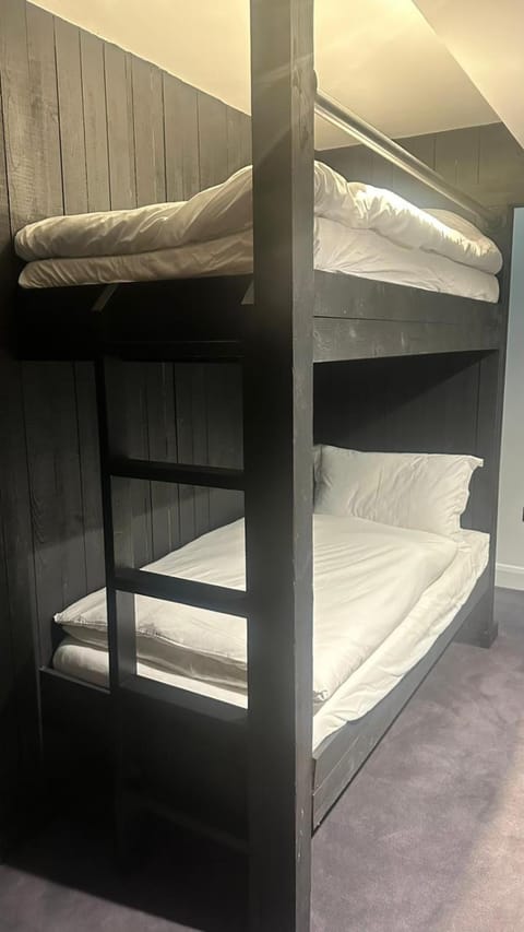 Beautiful Portrush apartment with harbour views Apartment in Portrush