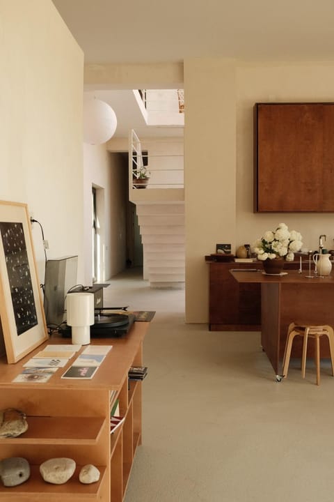 Dining area, minibar, Internal: Not applicable to any particular room