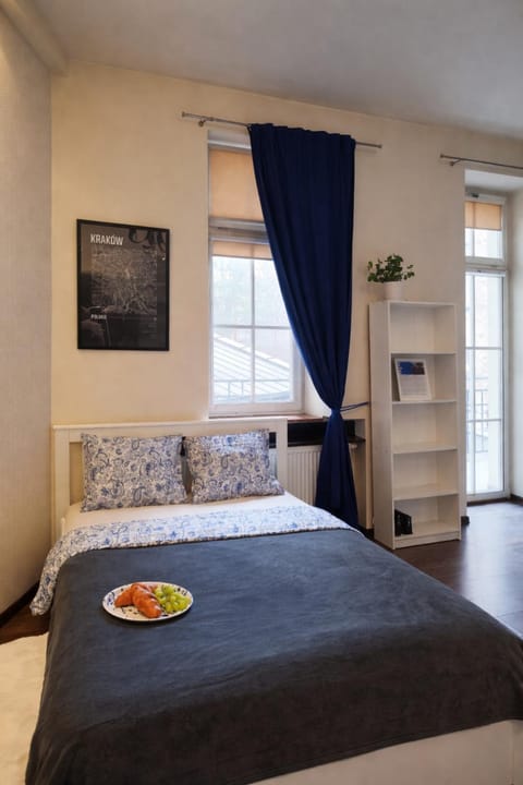 Bed, Living room, Bedroom