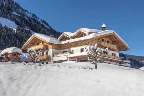 Winter, On site