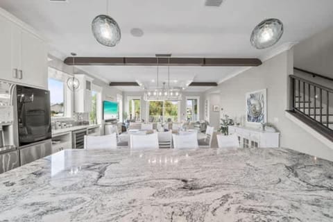 Stunning custom coastal hideaway with private pool House in Laguna Beach