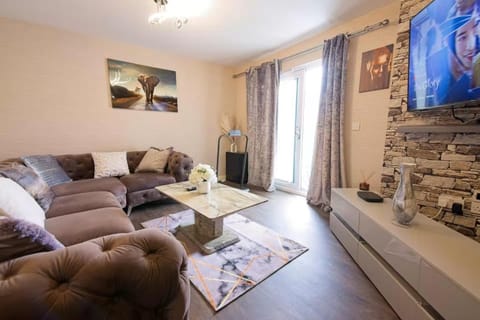 TV and multimedia, Seating area