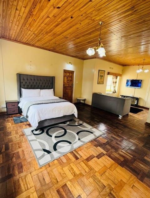 Bed, Decorative detail, Bedroom