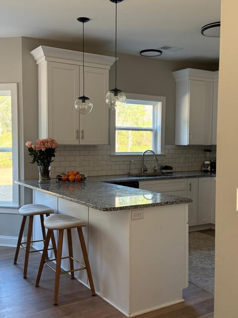 Entire home 3 bedroom villa House in Johns Island