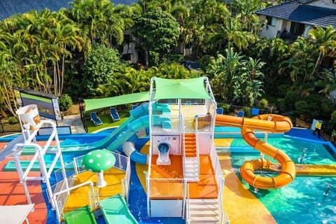 Aqua park, Swimming pool