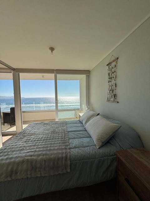 Natural landscape, Photo of the whole room, Sea view