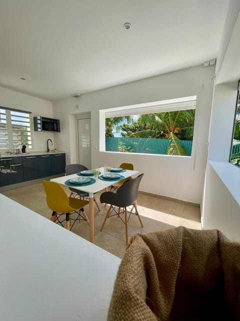 Kitchen or kitchenette, Dining area, stove, kitchen